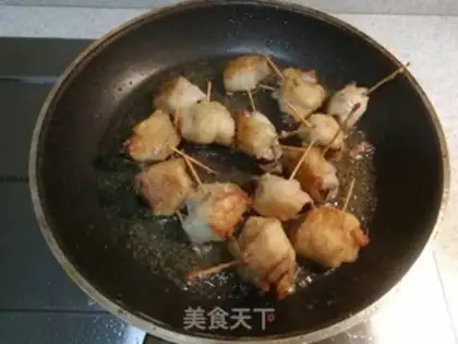 Make Dragonball with fish rolls step 4