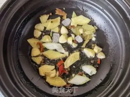 Make Potato curry step 3