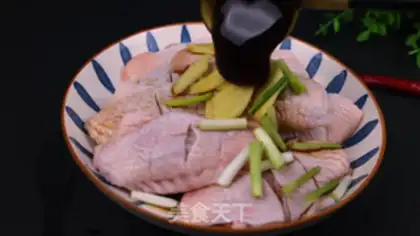 Make Chicken wings in Orleans step 4