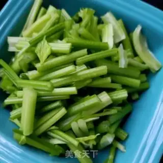 Make Five sausages of celery step 1