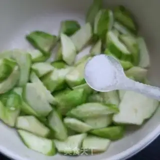 Make Abalone melon soup step 5