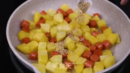 Make Spam potatoes step 7