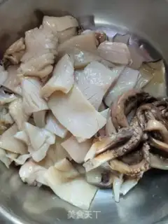 Make The ginger onions are fired step 2