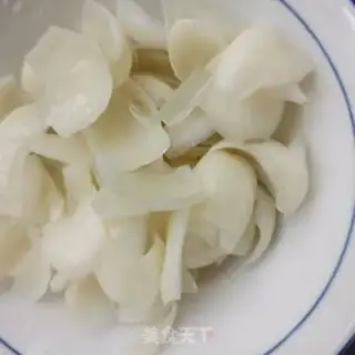 Make Celery makes fresh lilies step 6