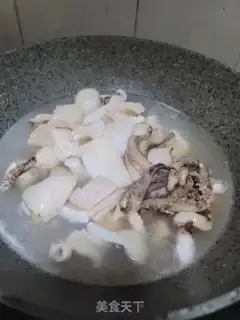 Make The ginger onions are fired step 3
