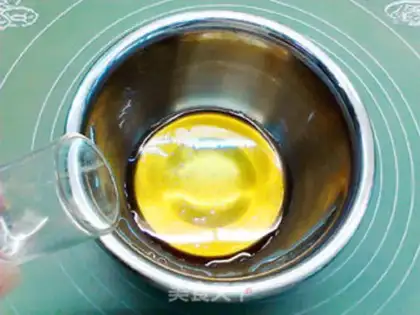 Make Blueberry mooncake step 1