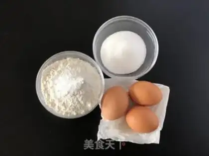 Make Little yolk cookies step 0