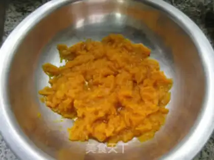 Make Pumpkin step 1