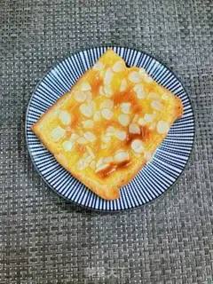 Make Rock-burned cheese toast step 10