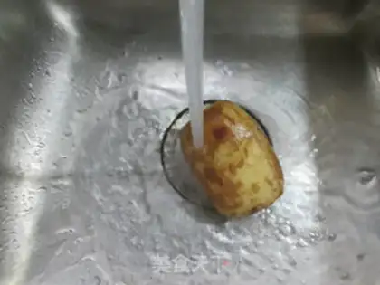 Make Blueberry mooncake step 6