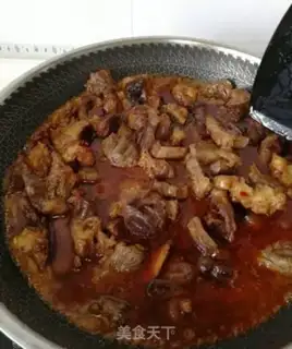 Make Red beef noodles step 0