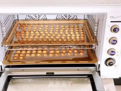 Make Little yolk cookies step 8