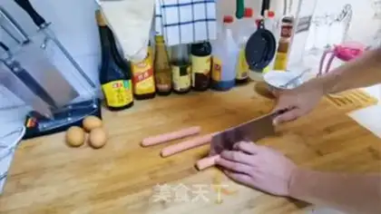 Make Breakfast with fried eggs step 3