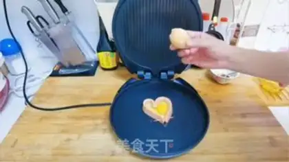 Make Breakfast with fried eggs step 7