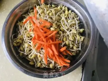 Make Soybeans fried carrots step 0