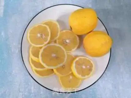 Make Wind dry lemon step 0