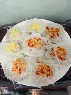 Make Garlic fan sap step 1