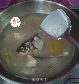 Make Fish head soup step 7