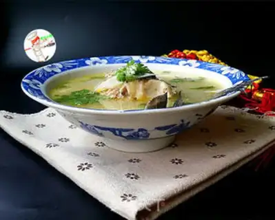 Make Fish head soup step 8