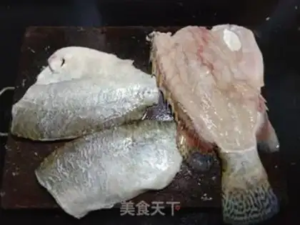 Make Sausage fish step 1