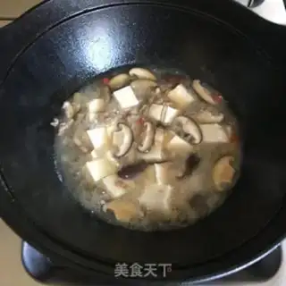 Make Soup with mushrooms and tofu step 2