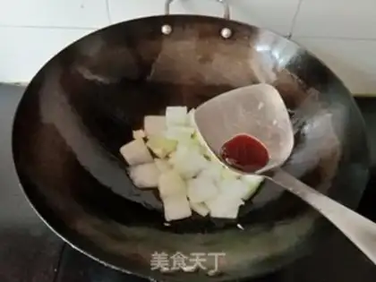 Make Cleaning up the walnuts step 3