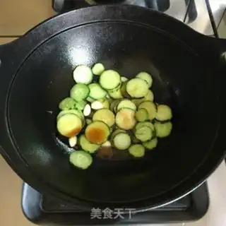 Make Garlic cucumber step 2