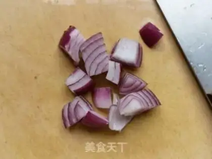 Make cucumber onion shrimp step 7