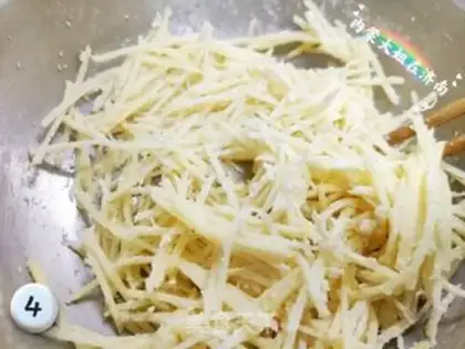 Make Fried potatoes step 3