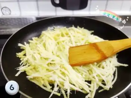 Make Fried potatoes step 5