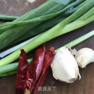 Make Frozen needle mushrooms step 1