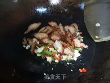 Make The cranberry bouquet step 6