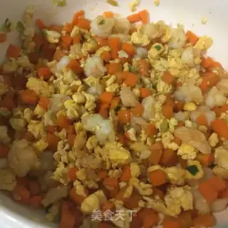 Make Egg shrimp fried rice step 5