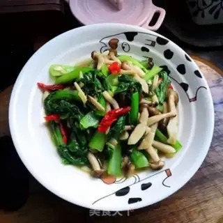 Make The greens make the mushrooms step 9