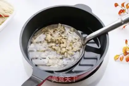 Make Gold toad and meat step 1
