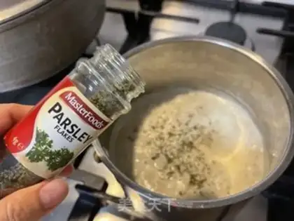 Make Fungus juice pork step 10