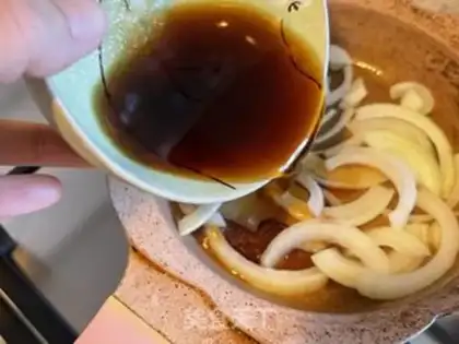 Make Onion pork step 5
