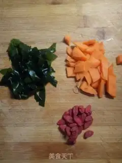 Make The dress and the egg soup step 0