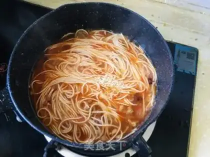 Make Beef ketchup noodles step 3