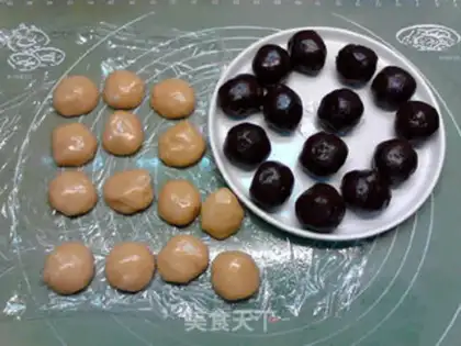 Make The cranberry mooncake step 5