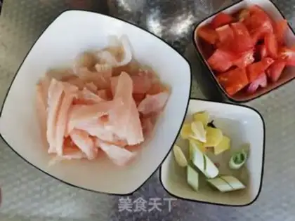 Make Tomato salsa step 1