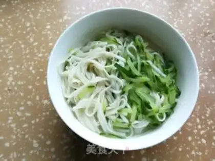 Make Red beef noodles step 7