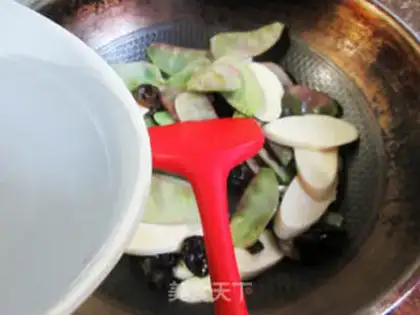 Make Black-mucked lentils step 3