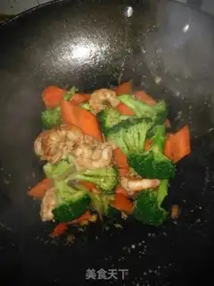 Make Shrimp fried broccoli step 8
