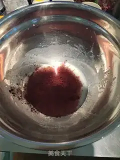 Make Red velvet cream cake rolls step 1