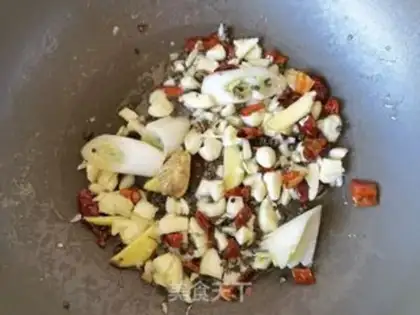Make Chicken-cooked potatoes step 3