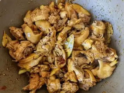 Make Chicken-cooked potatoes step 8