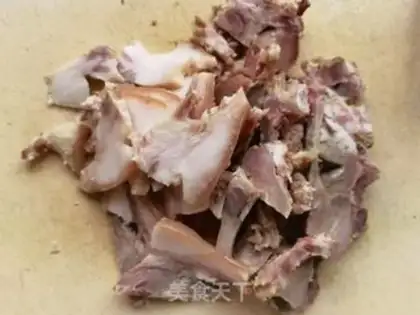 Make Garlic mud and pig face step 1