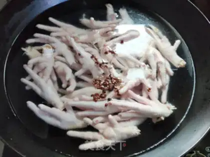 Make Spicy claws step 0