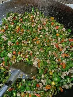 Make Pyramid meat step 2